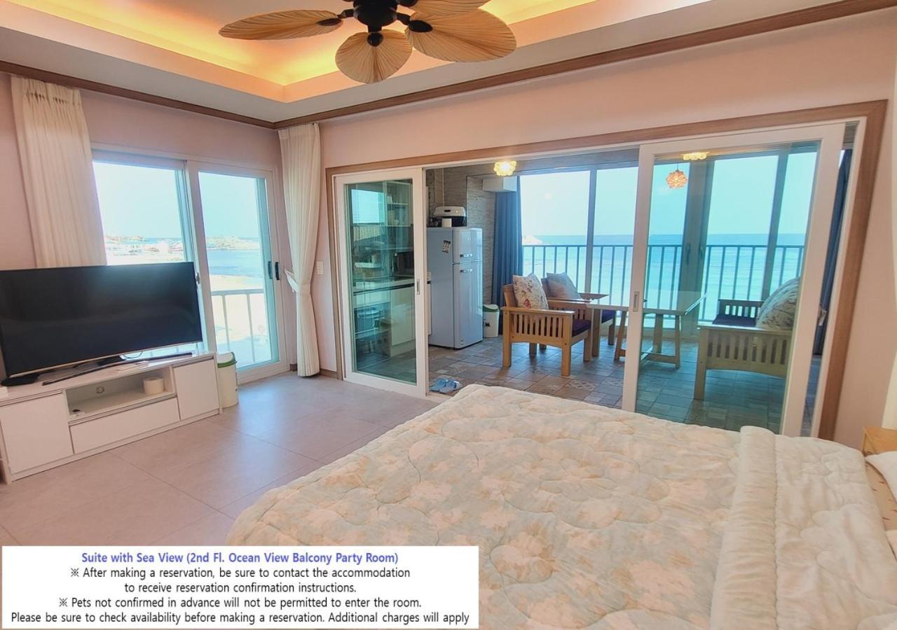 גוסונג Seaside Pension מראה חיצוני תמונה