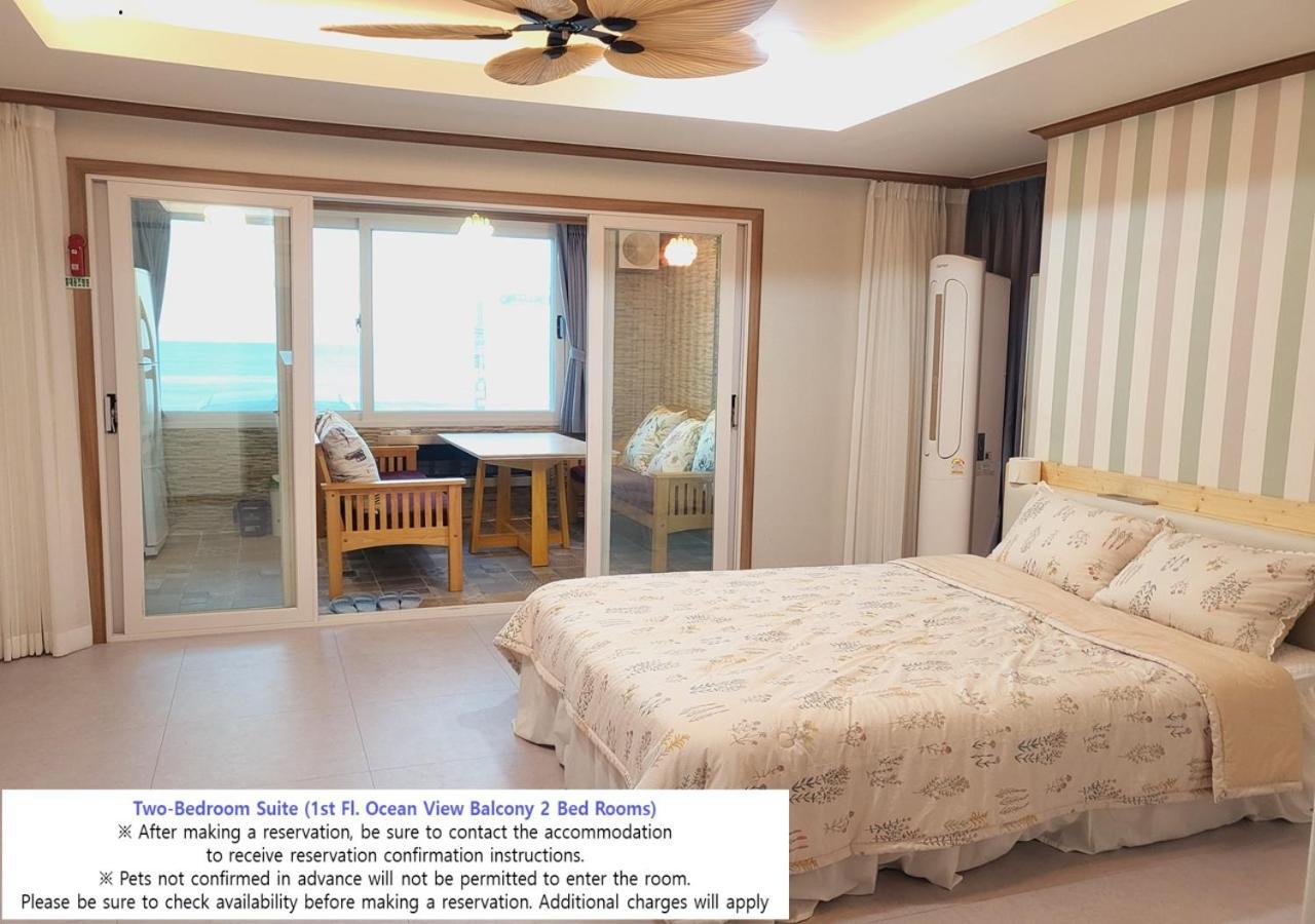 גוסונג Seaside Pension מראה חיצוני תמונה