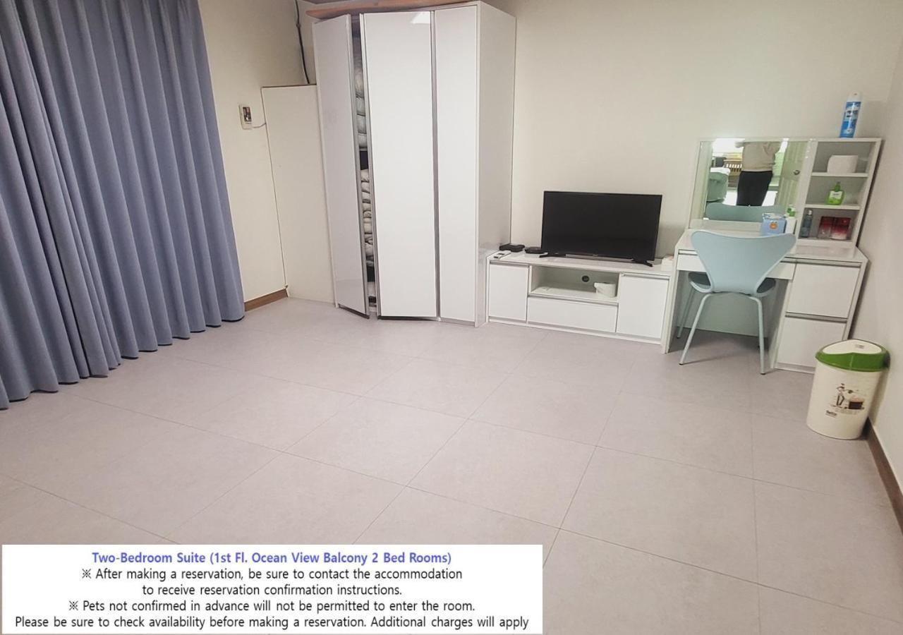 גוסונג Seaside Pension מראה חיצוני תמונה